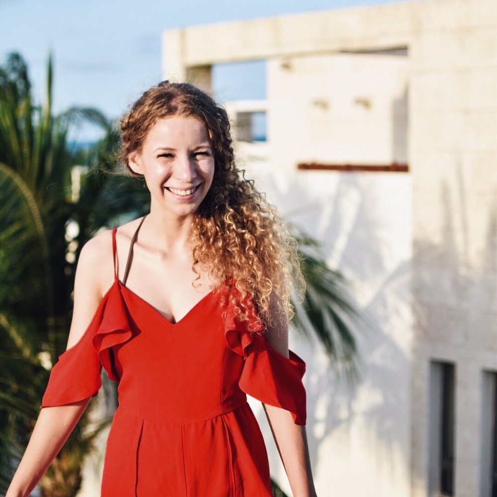 Meet your Posher, Kaylin